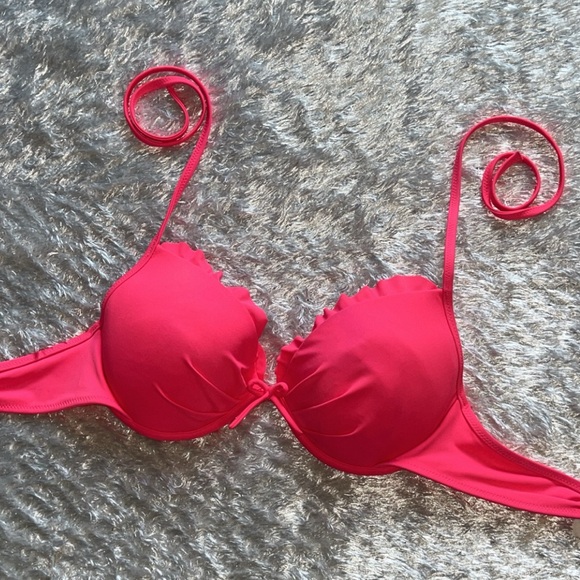 Victoria’s Secret Ruffled Bikini Top - Picture 2 of 8